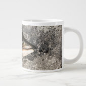 Jumping Salmon Grote Koffiekop (Rechts)