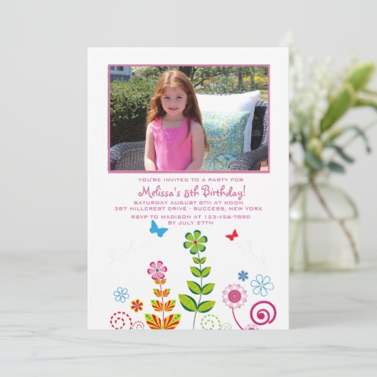 June Garden Photo Invitation Kaart (Staand voorkant)