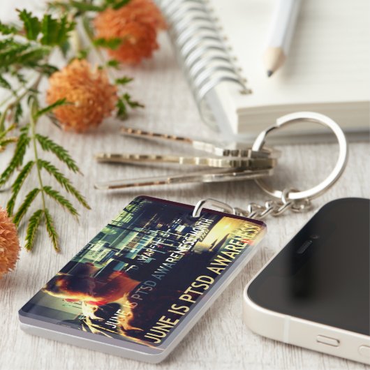 June is PTSD Bewustmaands Sleutelhanger (Voorkant Rechts)