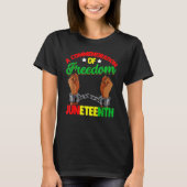 Juneteent Break De Kettingen Zwart Afrikaans Ameri T-shirt (Voorkant)