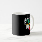 Juneteenth Black King Koffiemok (Voorkant rechts)