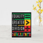Juneteenth gelijkheid is groter dan Division Afro Kaart (Gele Bloem)