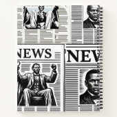 Juneteenth zwart-wit krantenprint  notitieboek (Achterkant)