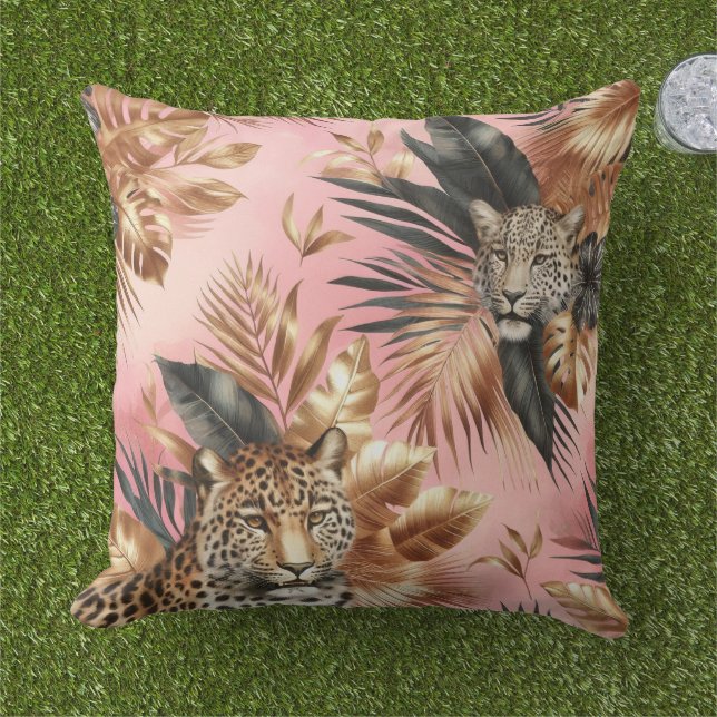 Jungle Roze en Zwarte Luipaard  Buitenkussen (Gras)