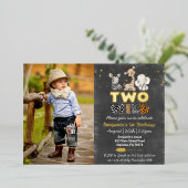 Jungle Schoolbord Twee Wilde Foto Echt Goud Folie Uitnodiging (Staand Voorkant)