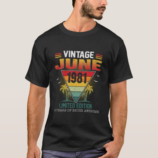 Juni 1981 42e 42 jaar vol awesomeness t-shirt (Voorkant)