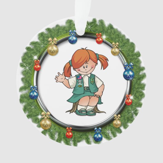 Junior Red Hair Pine Wreater met siervoorwerpen Ornament (voorkant)