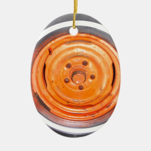 Junk Yard  Wheel, oranje zwart-wit Keramisch Ornament (Voorkant)