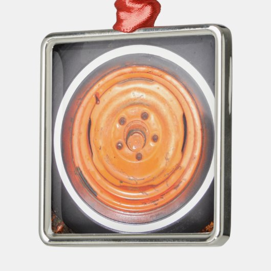 Junk Yard Wheel, oranje zwart-wit Metalen Ornament (Links)