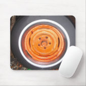 Junk Yard  Wheel, oranje zwart-wit Muismat (Met muis)