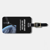 Juno ruimtevaartuig tijdens zijn Earth Flyby Bagagelabel (Voorkant horizontaal)