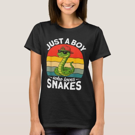 Just A Boy Who Loves Snakes Funny Snake Reptile Ki T-shirt (Voorkant)