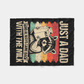 Just A Dad Who Always Came Back With The Milk Fath Fleece Deken (Voorkant (Horizontaal))