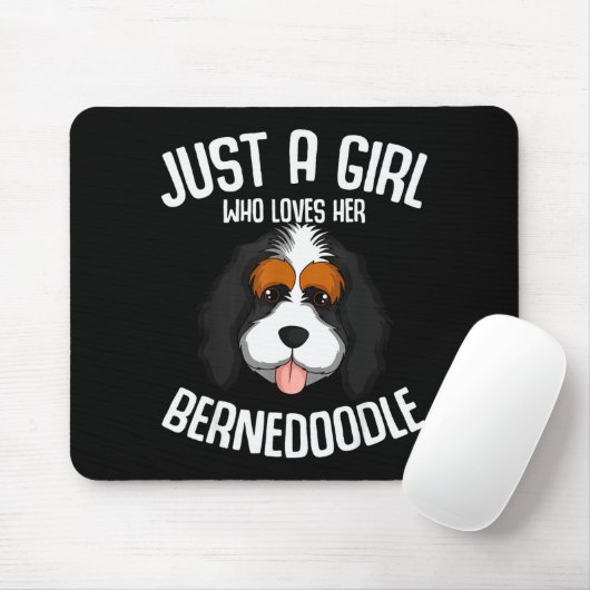 Just A Girl Who Loves Her Bernedoodle Dog Girls  Muismat (Met muis)