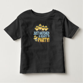 Just Hatched en klaar voor een feestje! Kinder Shirts