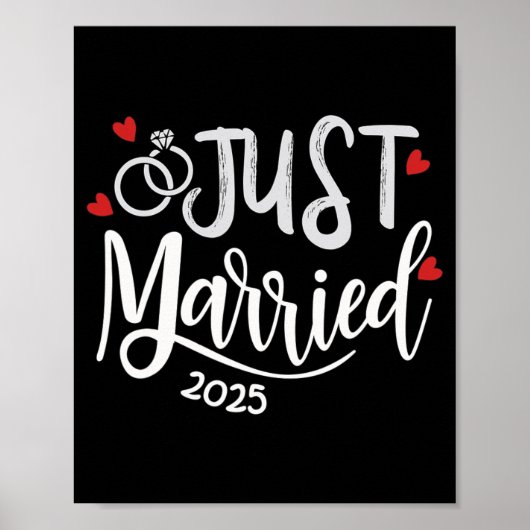 Just Married 2025 - Bruid en bruidegom trouwringen Poster (Voorkant)