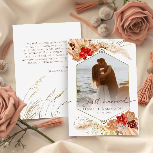 just married | Boho bruiloft foto aankondiging