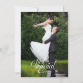 Just Married Elegant Script Photos Wedding Aankondiging (Voorkant)