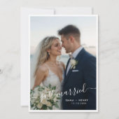 Just Married Script Wedding Fotoaankondiging Kaart (Voorkant)