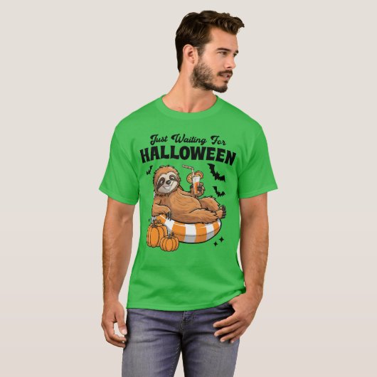 Just Waiting For Halloween Cute Lazy Sloth Hallowe T-shirt (Voorkant volledig)