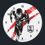 Justice League | De flits die Noir Pop Art in werk Grote Klok<br><div class="desc">Bekijk deze zwarte en witte gestileerde tekening van Justice League's The Flash terwijl hij op topsnelheid draait. Deze pop kunst inspireerde grafisch wordt geaccentueerd door rode streepjes die achter de Flits slepen.</div>