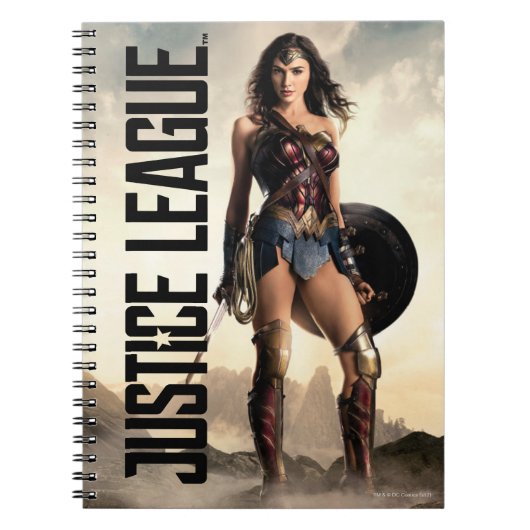 Justice League | Wonder-vrouw op slagveld Notitieboek (Voorkant)