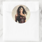 Justice League | Wonder-vrouw op slagveld Ronde Sticker (Tas)