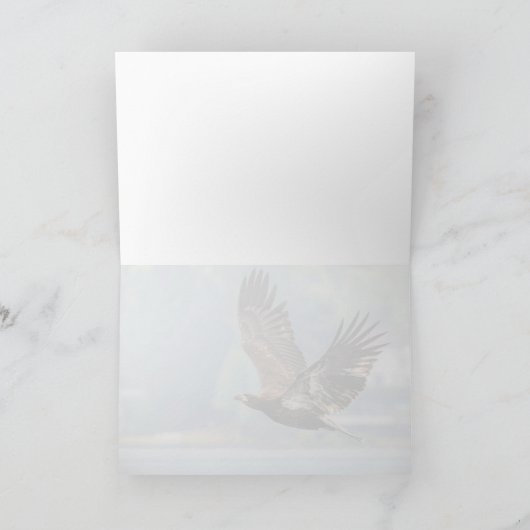 Juveniele Bald Eagle boven Lake Washington Blank Feestdagen Kaart (Binnen)