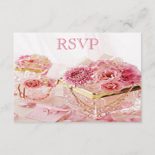 Juwelen, boxen en roze bloemen RSVP