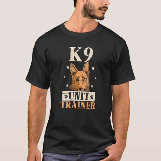 K9-eenheid trainer hondengeleider hantering Premiu T-shirt (Voorkant)