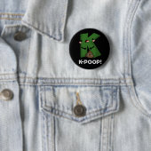 K-poop Funny K-pop Poo Pun Dark BG Ronde Button 5,7 Cm (In situ)