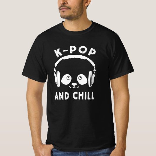 K-Pop and Chill Shirt - Cute Kawaii Panda (Voorkant)