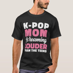 K-Pop-moeder schreeuwt harder dan tieners op conce T-shirt