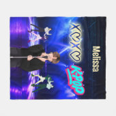 K-Pop Singer op het podium XoXo Love K-Pop Muziek Fleece Deken (Voorkant (Horizontaal))