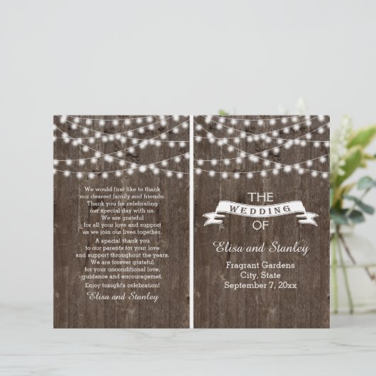 Kaarlichten op oud gevouwen trouwprogramma (Staand voorkant)