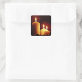 Kaarsen met een roodgloed, vreedzaam vierkante sticker (Tas)