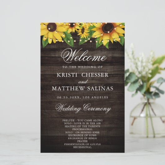 Kaart Sunflower Wood String Lights Wedding Program (Staand voorkant)