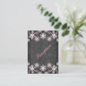 Kaart van de Roze Snowy Chalkboard Wedding Enclosu (Staand voorkant)