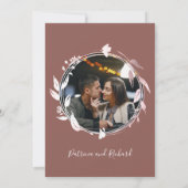 Kaart van het Terracotta Monogram Photo Wedding Me (Achterkant)