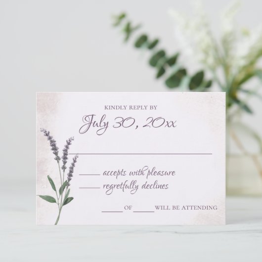 Kaart van Lavender Wedding Response (Staand voorkant)
