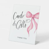 Kaarten & Cadeaus Coquette Roze Boog Reclamebord Met Voetstuk (Voorkant)