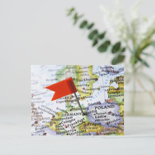 Kaartspeld in Berlijn, Duitsland, op de kaart gepl (Staand voorkant)