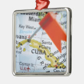 Kaartspeld in Havana, Cuba op kaart, close-up Metalen Ornament (Links)