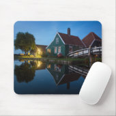 Kaas boerderij bij de schemering in Nederland Muismat (Met muis)