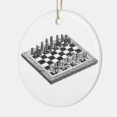 Kaas bord en schaakstukken  kunst keramisch ornament (Links)