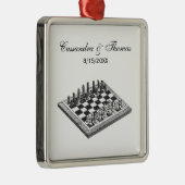 Kaas bord en schaakstukken  kunst metalen ornament (Rechts)