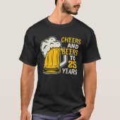 Kaas en bier tot 25-jarige familie van geboortes t-shirt (Voorkant)