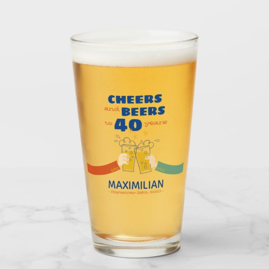 Kaas en bier tot 40 jaar na geboorte glas (Voorkant gevuld)
