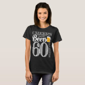 Kaas en bier tot 60 jaar Vrouwen Basis T-Shirt (Voorkant volledig)