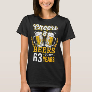 Kaas en bier voor mijn 63-jarige 63ste verjaardag t-shirt